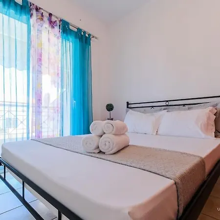 Salt Water 2-bdrm Maisonette In * Skála Foúrkas