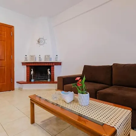 Apartament Salt Water 2-bdrm Maisonette In *